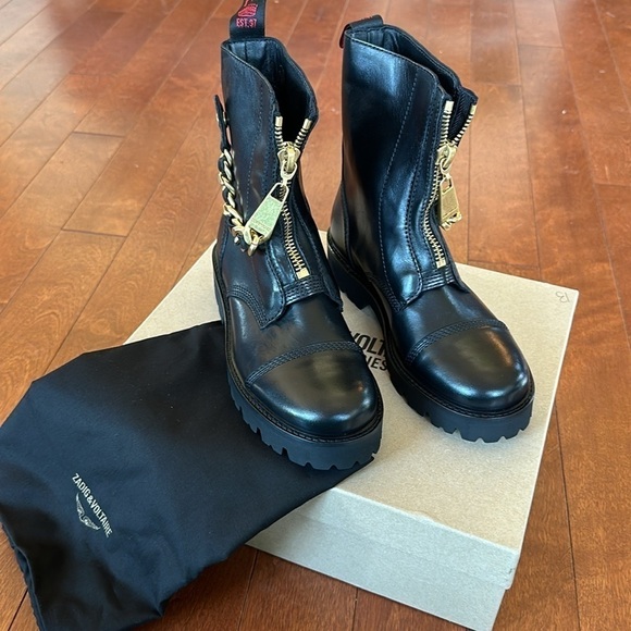 Zadig & Voltaire Joe Cecilia leather combat moto boots with gold chain NWT 37/6 - Picture 11 of 17